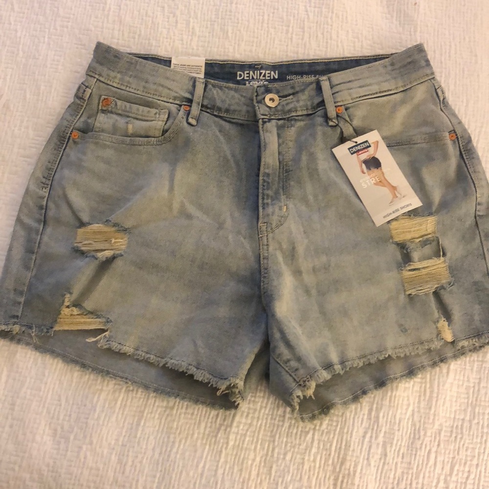 Denizen by Levi’s distressed shorts